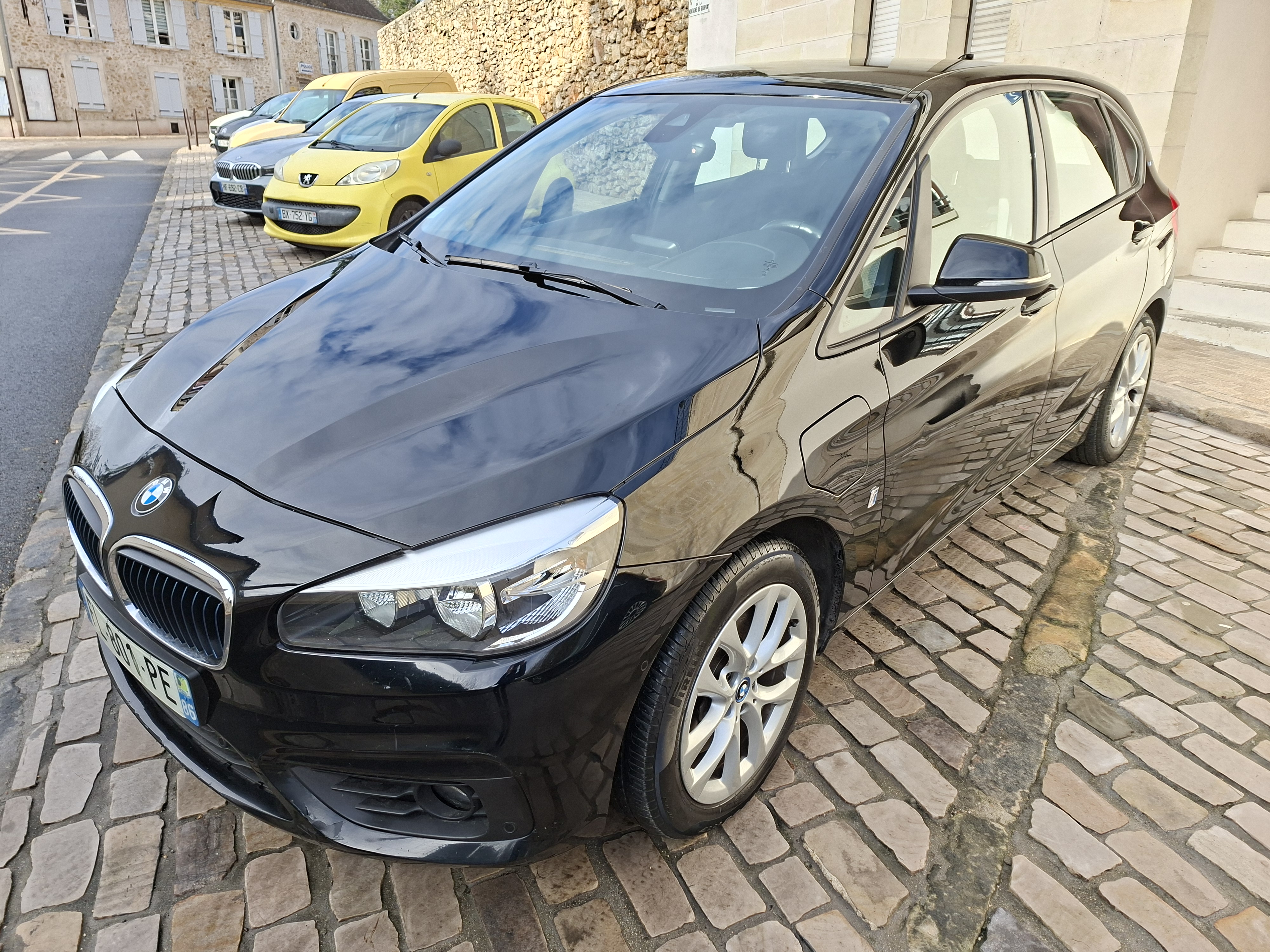 Left hand drive BMW 2 SERIES 225 XE AVANTAGE FRENCH REG CARPLAY